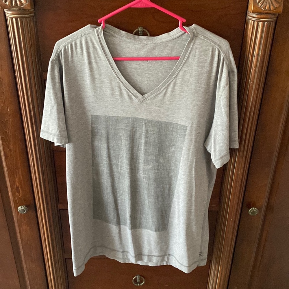 Lululemon Gray Shirt